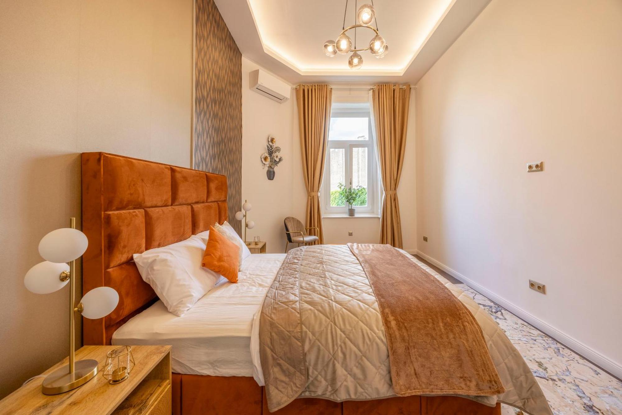 Exclusive Downtown Quentin Residence By Prestige Homes Budapeste Exterior foto